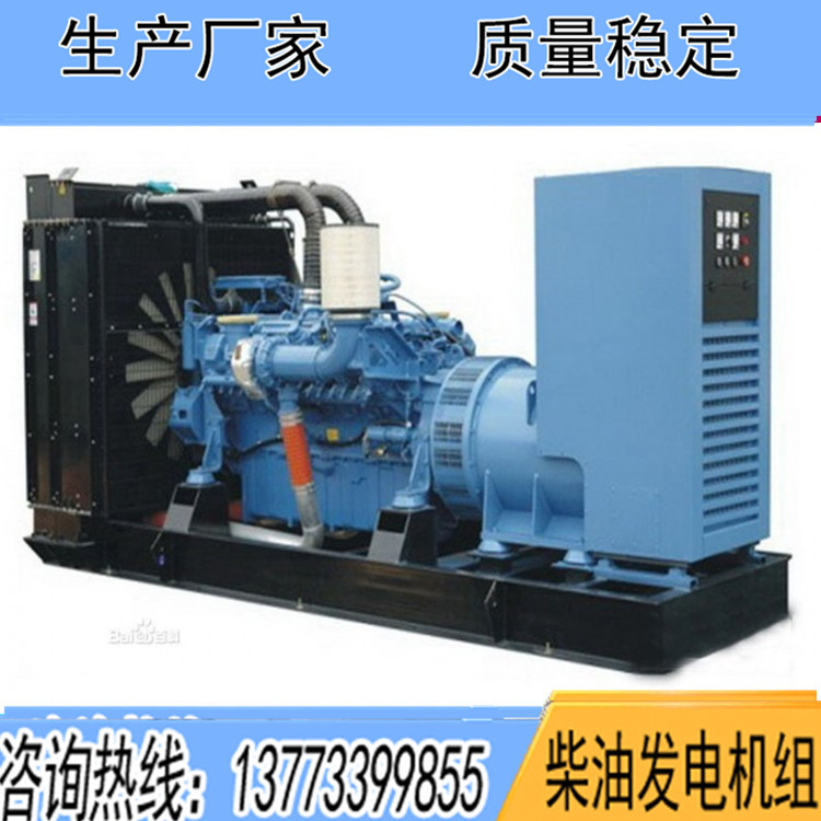 奔馳200KW柴油發(fā)電機組6R1600G10F